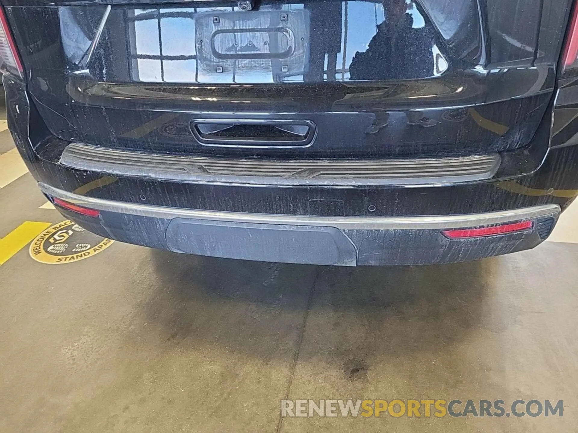 27 fotografías del automóvil dañado 1GNSKMKD9MR294419 CHEVROLET TAHOE 2021