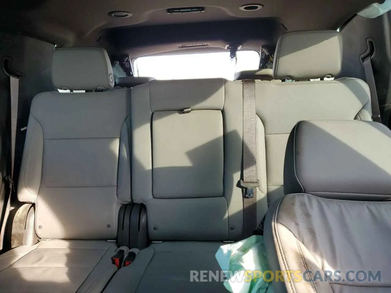 10 fotografías del automóvil dañado 1GNSKNKD1MR160347 CHEVROLET TAHOE 2021