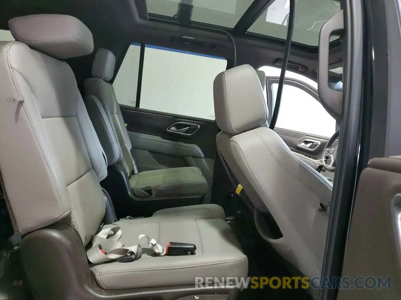 11 fotografías del automóvil dañado 1GNSKNKD2MR261591 CHEVROLET TAHOE 2021