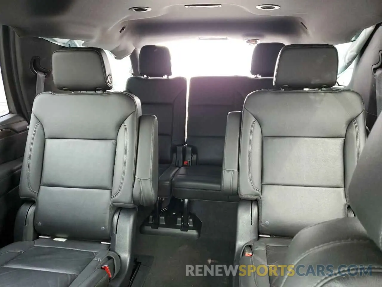 10 fotografías del automóvil dañado 1GNSKNKD2MR362677 CHEVROLET TAHOE 2021