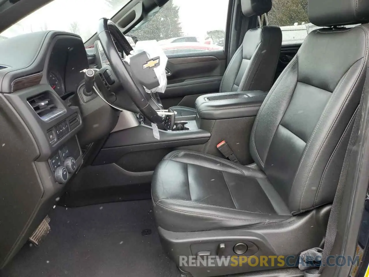 7 fotografías del automóvil dañado 1GNSKNKD2MR362677 CHEVROLET TAHOE 2021