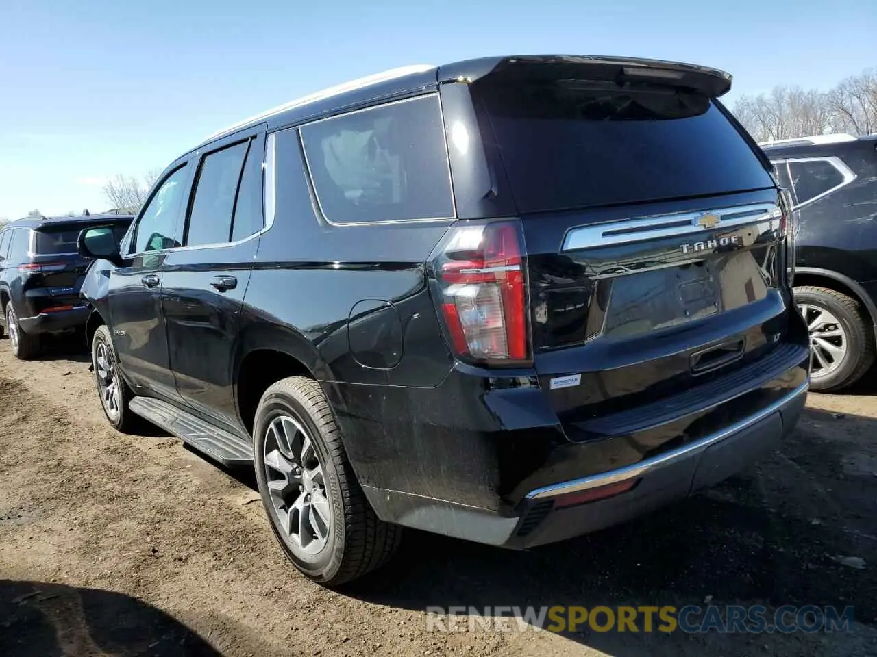 2 fotografías del automóvil dañado 1GNSKNKD3MR146174 CHEVROLET TAHOE 2021