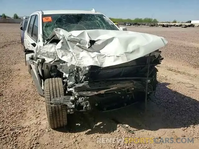 11 fotografías del automóvil dañado 1GNSKNKD8MR231429 CHEVROLET TAHOE 2021
