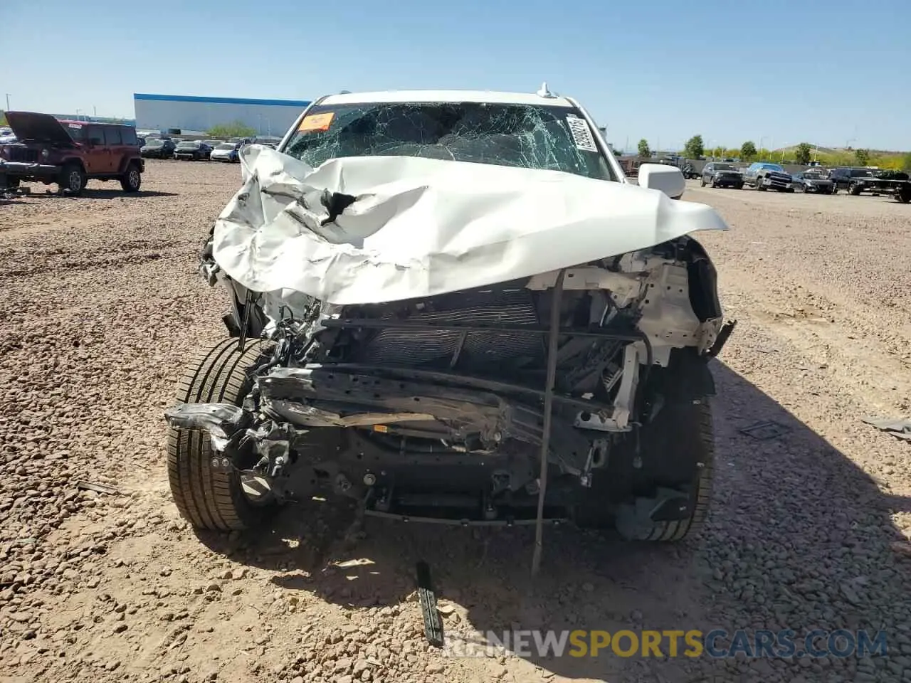 5 fotografías del automóvil dañado 1GNSKNKD8MR231429 CHEVROLET TAHOE 2021