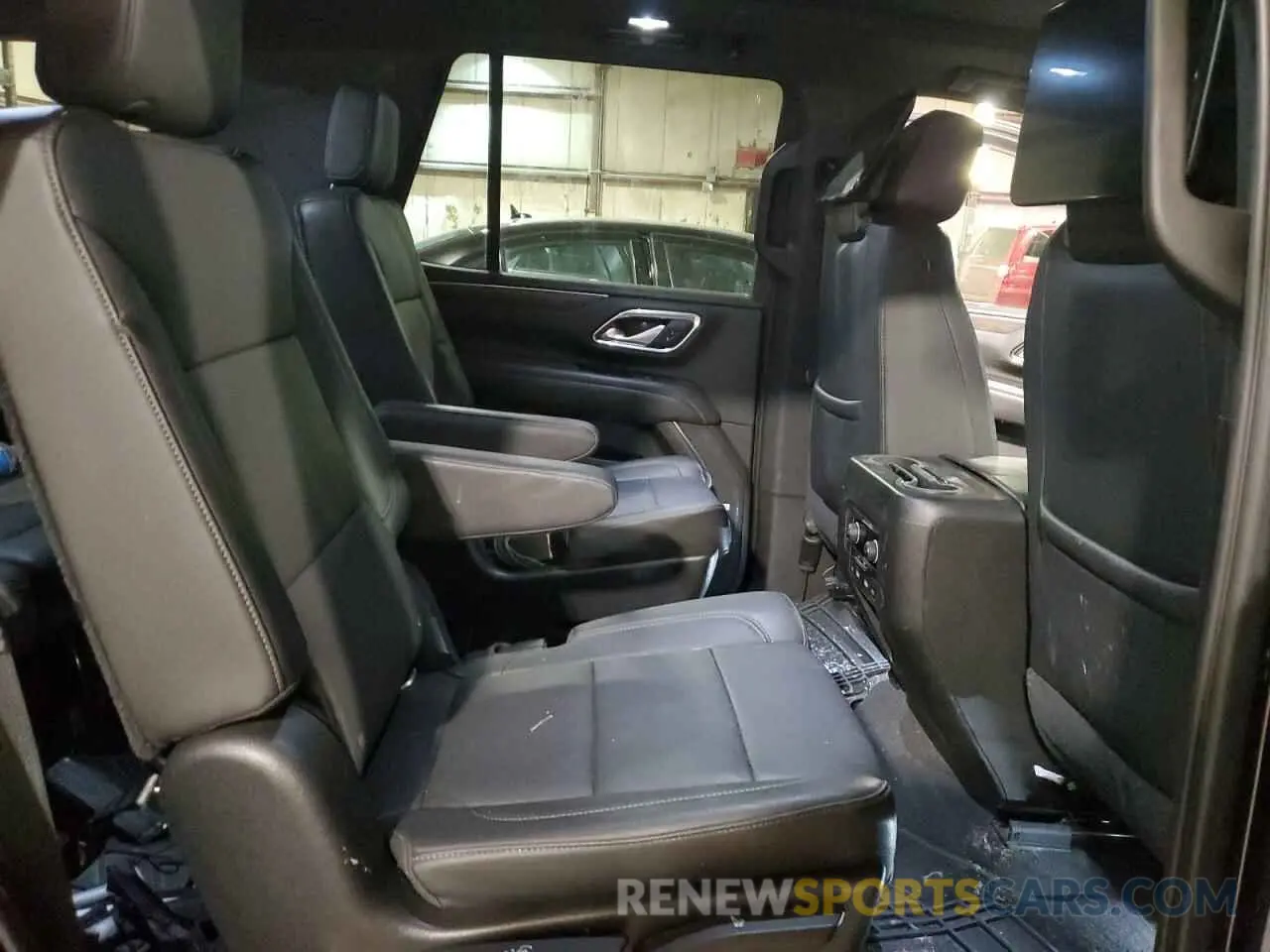 11 fotografías del automóvil dañado 1GNSKNKD8MR394503 CHEVROLET TAHOE 2021