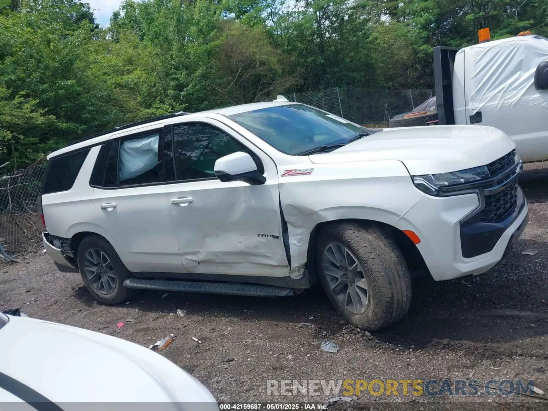 13 fotografías del automóvil dañado 1GNSKPKD0MR239231 CHEVROLET TAHOE 2021