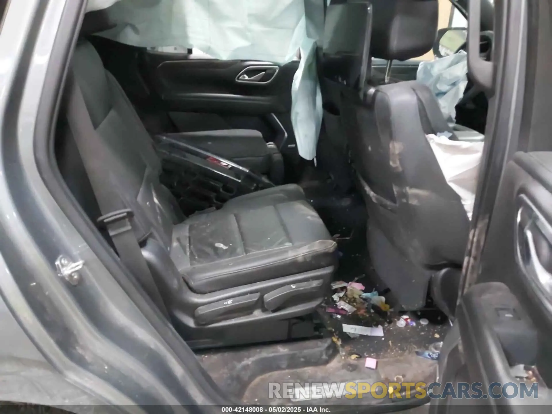 8 fotografías del automóvil dañado 1GNSKPKD0MR463289 CHEVROLET TAHOE 2021