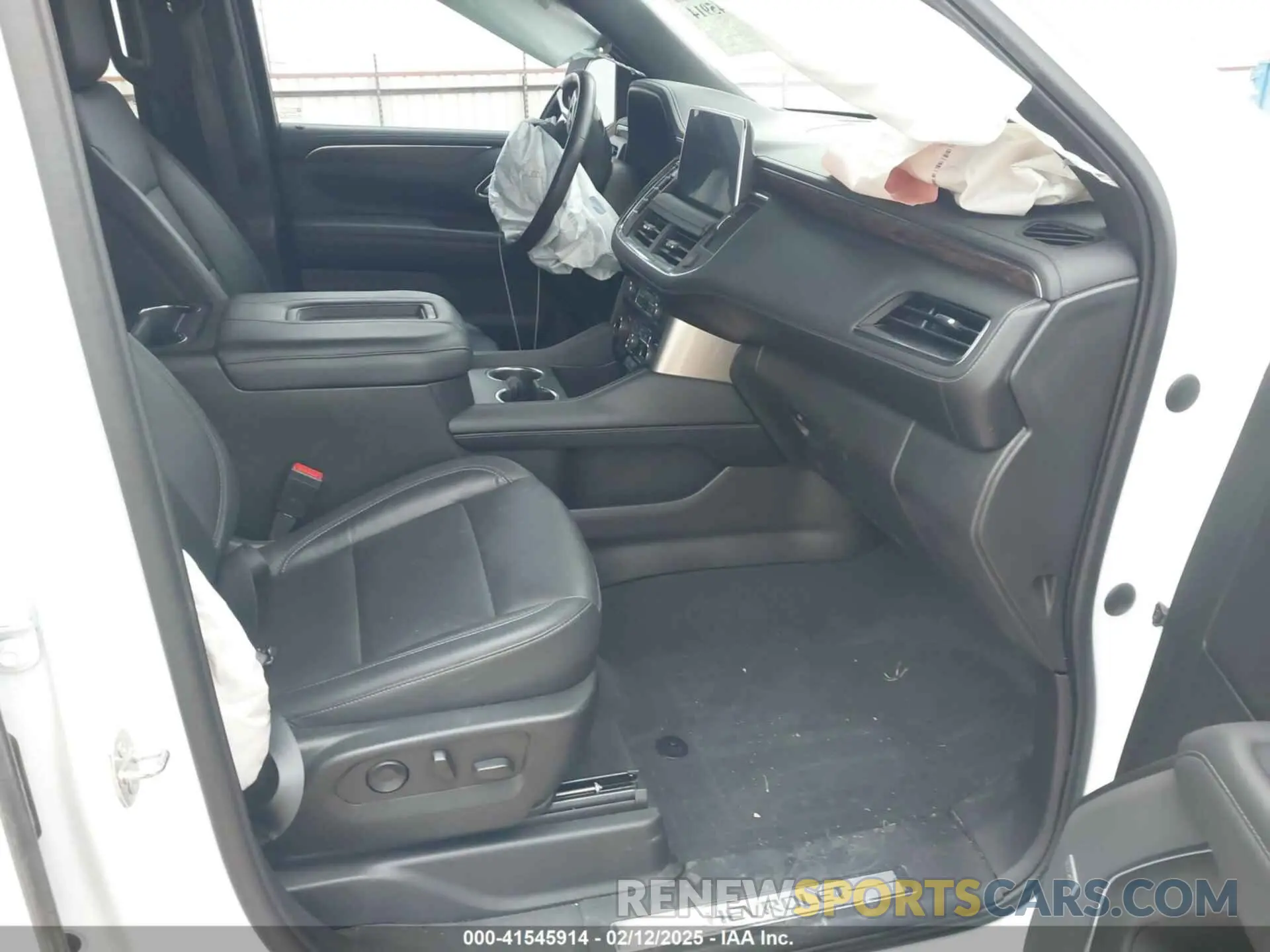 5 fotografías del automóvil dañado 1GNSKPKD1MR420533 CHEVROLET TAHOE 2021