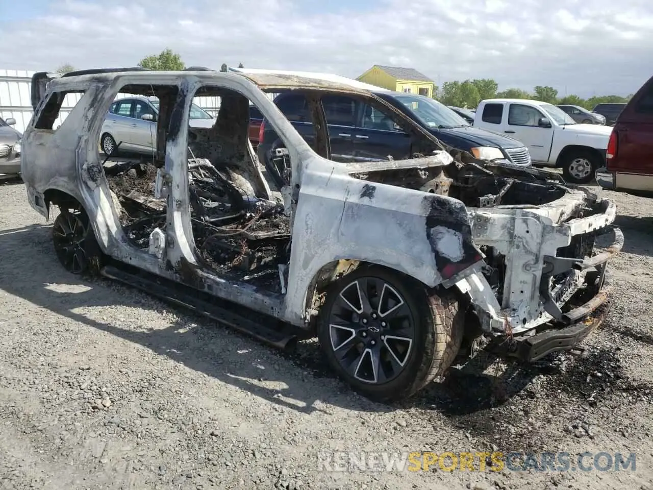 4 fotografías del automóvil dañado 1GNSKPKD2MR227503 CHEVROLET TAHOE 2021