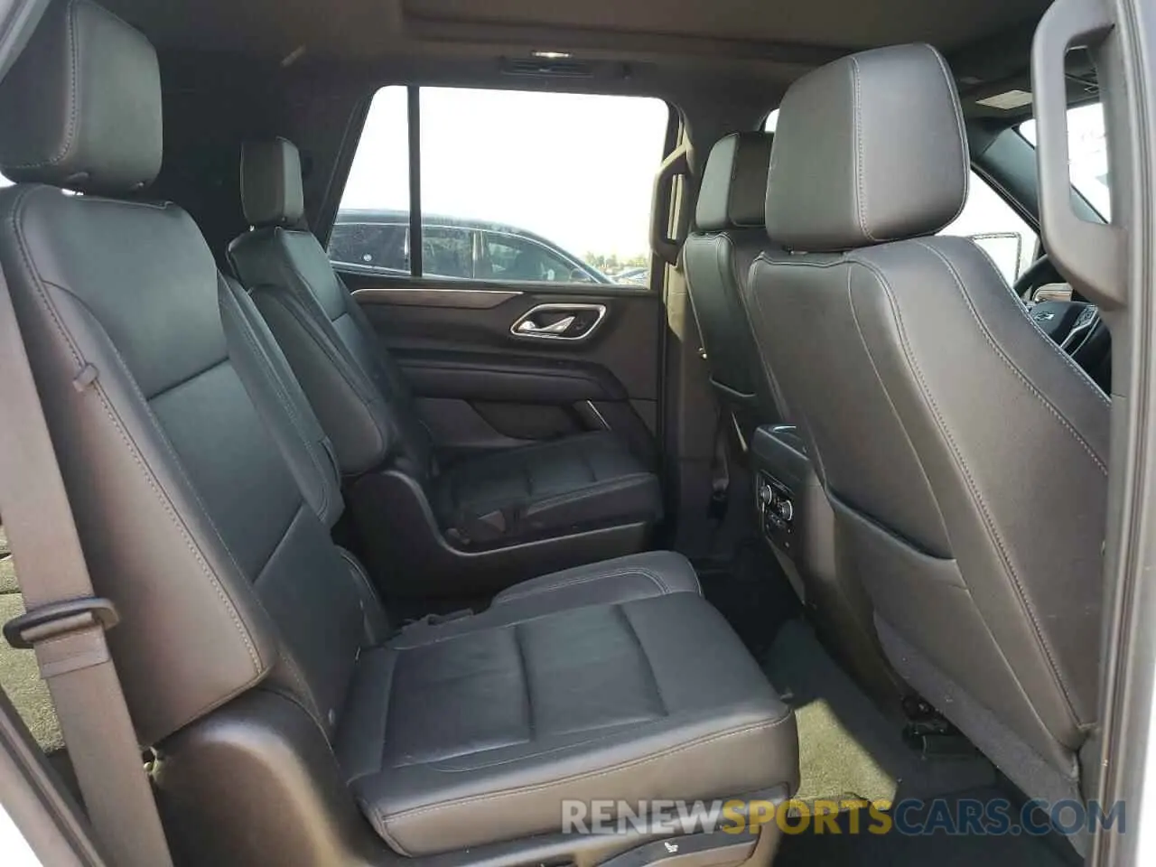 11 fotografías del automóvil dañado 1GNSKPKD3MR226425 CHEVROLET TAHOE 2021
