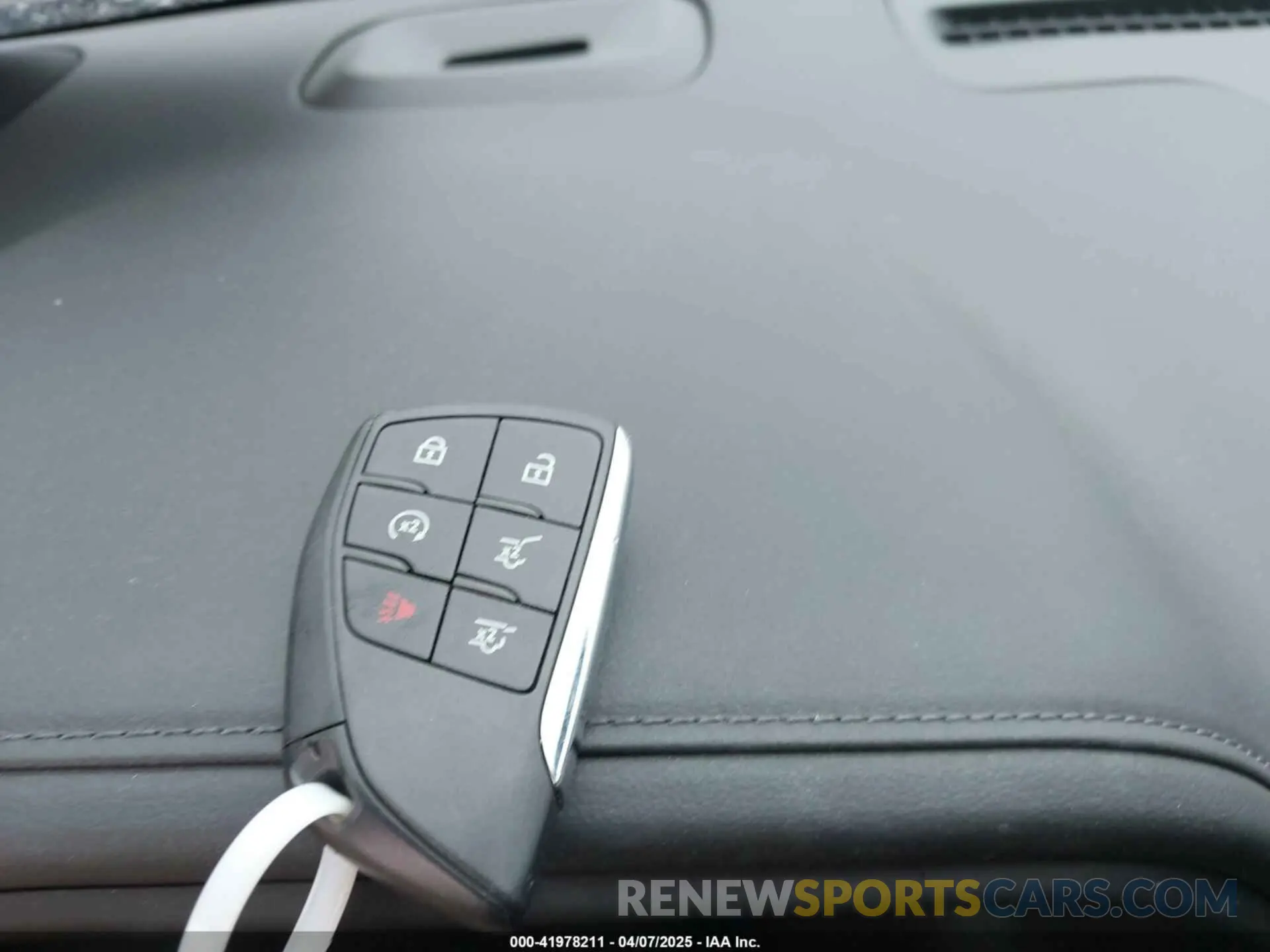 11 fotografías del automóvil dañado 1GNSKPKD3MR239319 CHEVROLET TAHOE 2021