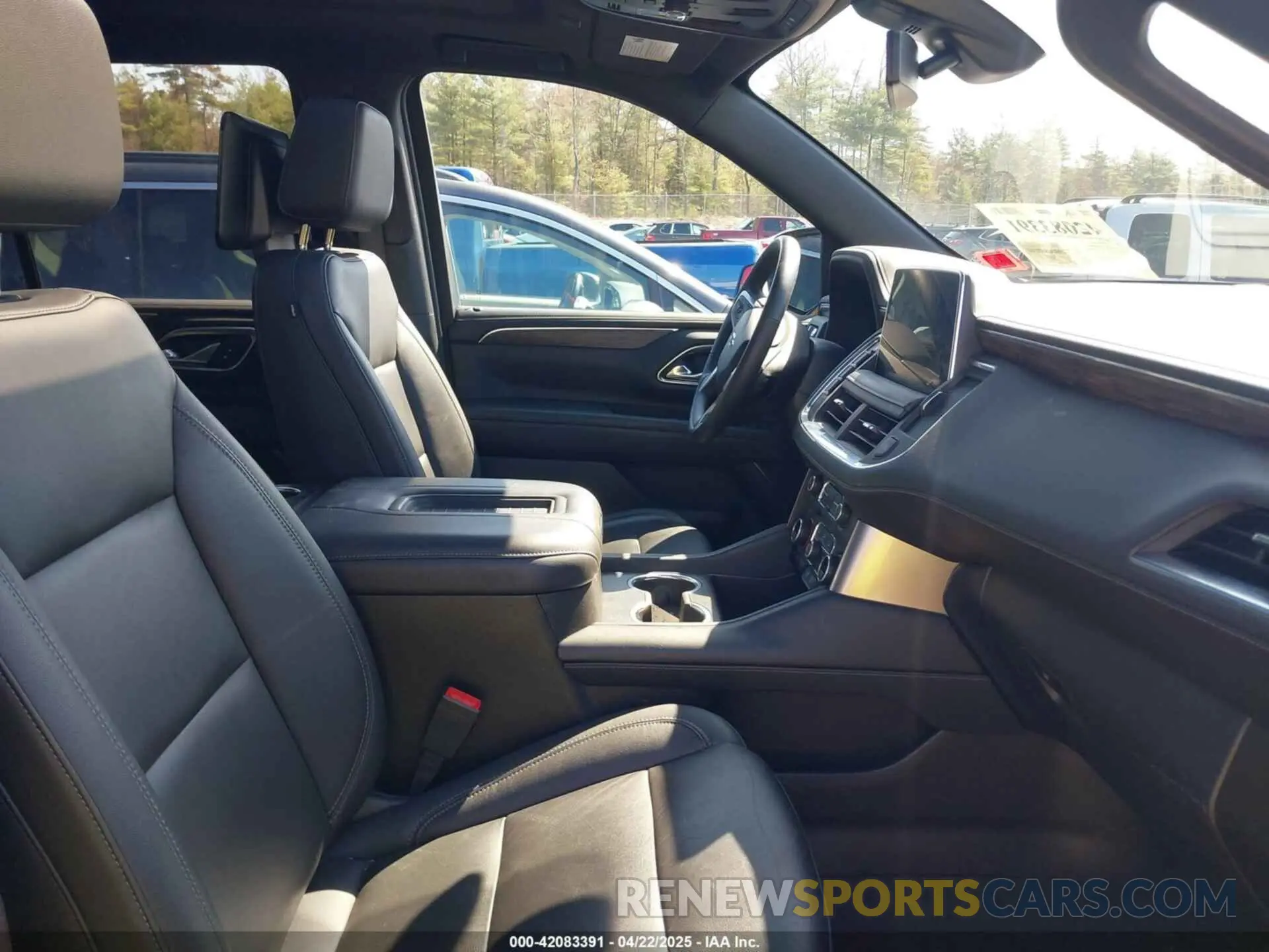 5 fotografías del automóvil dañado 1GNSKPKD4MR228894 CHEVROLET TAHOE 2021