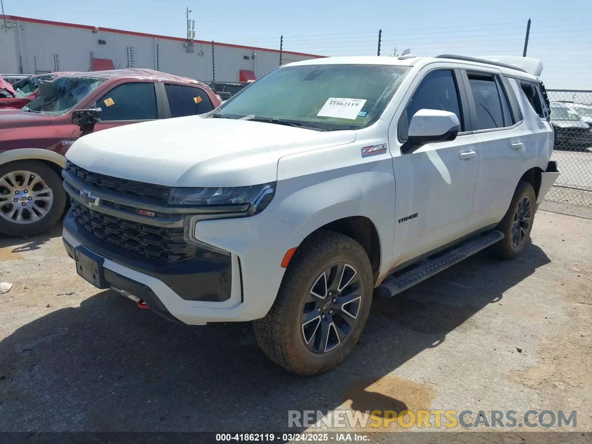 2 fotografías del automóvil dañado 1GNSKPKD6MR292371 CHEVROLET TAHOE 2021