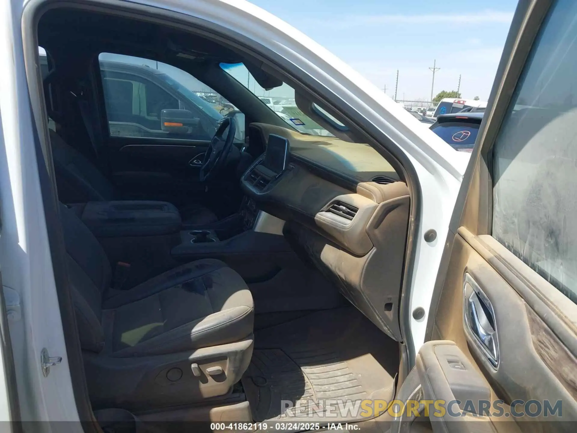 5 fotografías del automóvil dañado 1GNSKPKD6MR292371 CHEVROLET TAHOE 2021