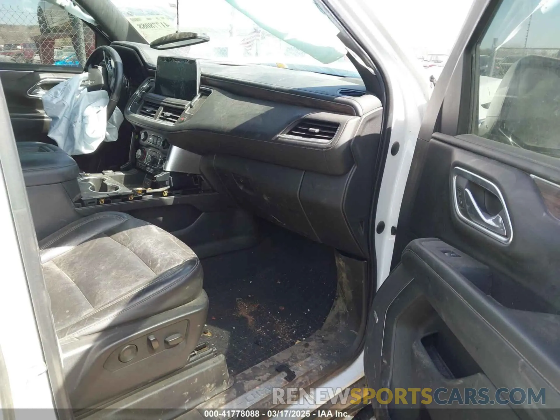 5 fotografías del automóvil dañado 1GNSKPKD7MR117286 CHEVROLET TAHOE 2021