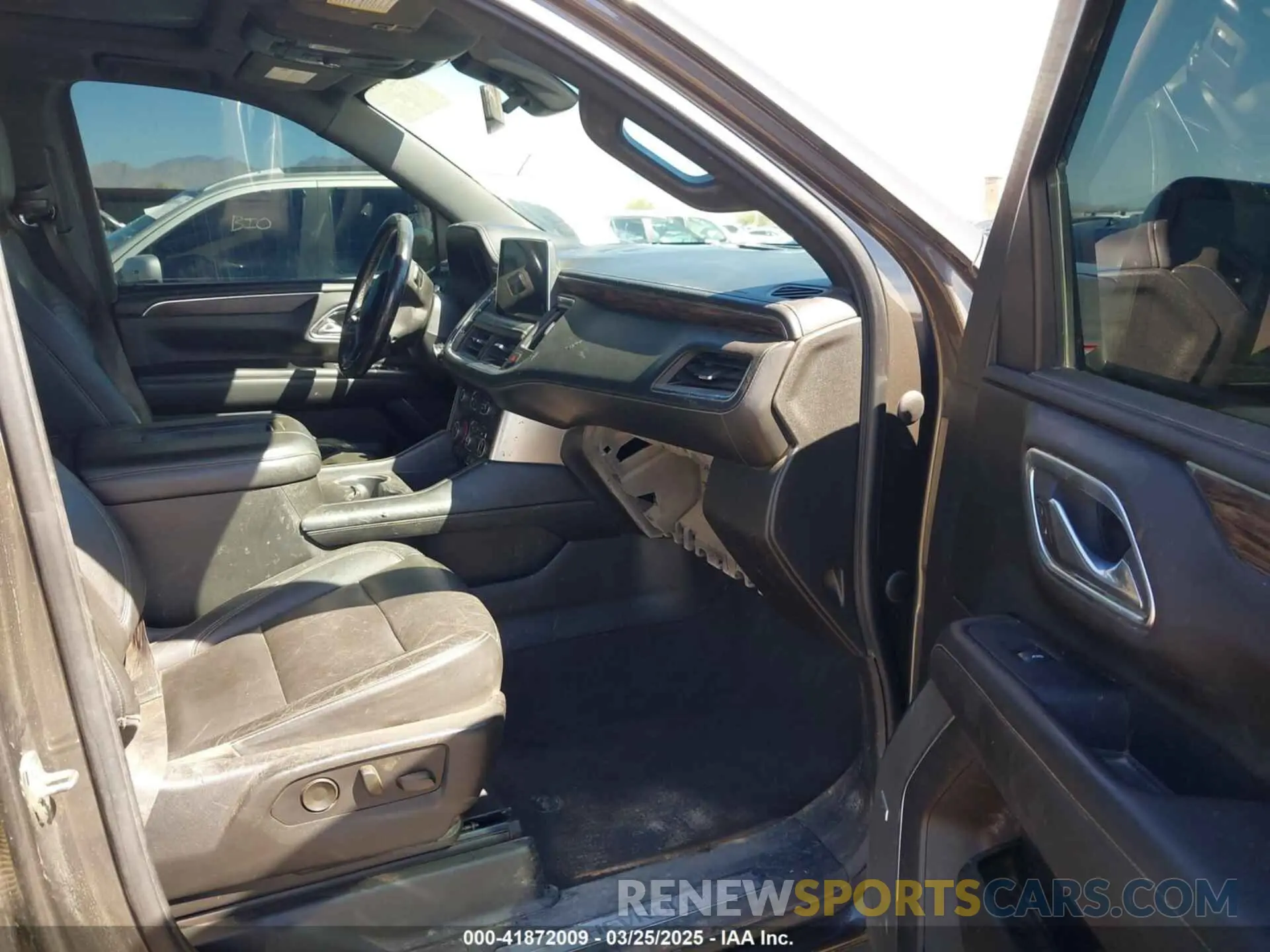 5 fotografías del automóvil dañado 1GNSKPKD7MR136677 CHEVROLET TAHOE 2021