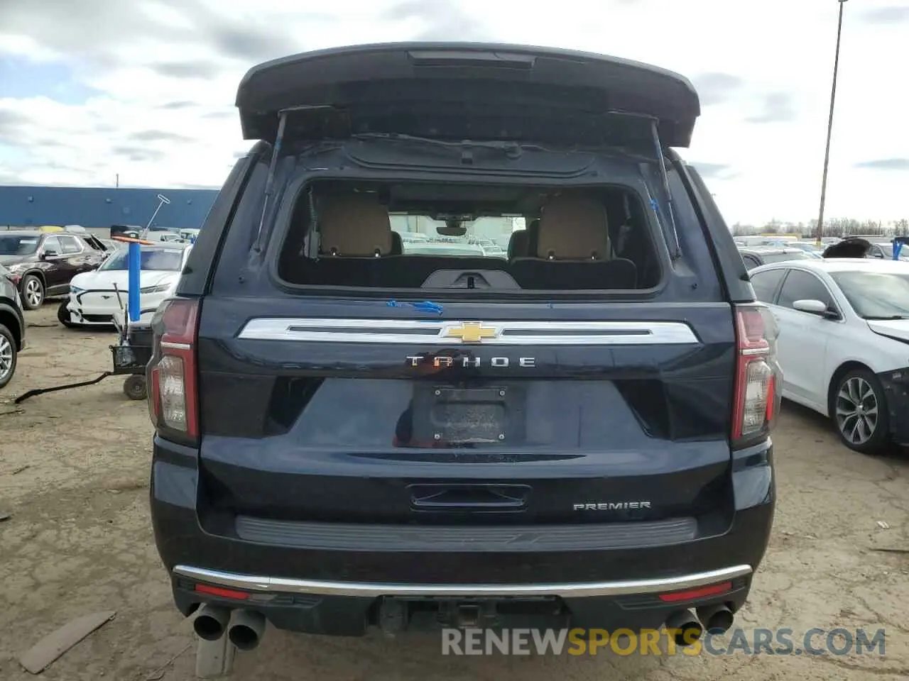 6 fotografías del automóvil dañado 1GNSKSKD0MR157616 CHEVROLET TAHOE 2021
