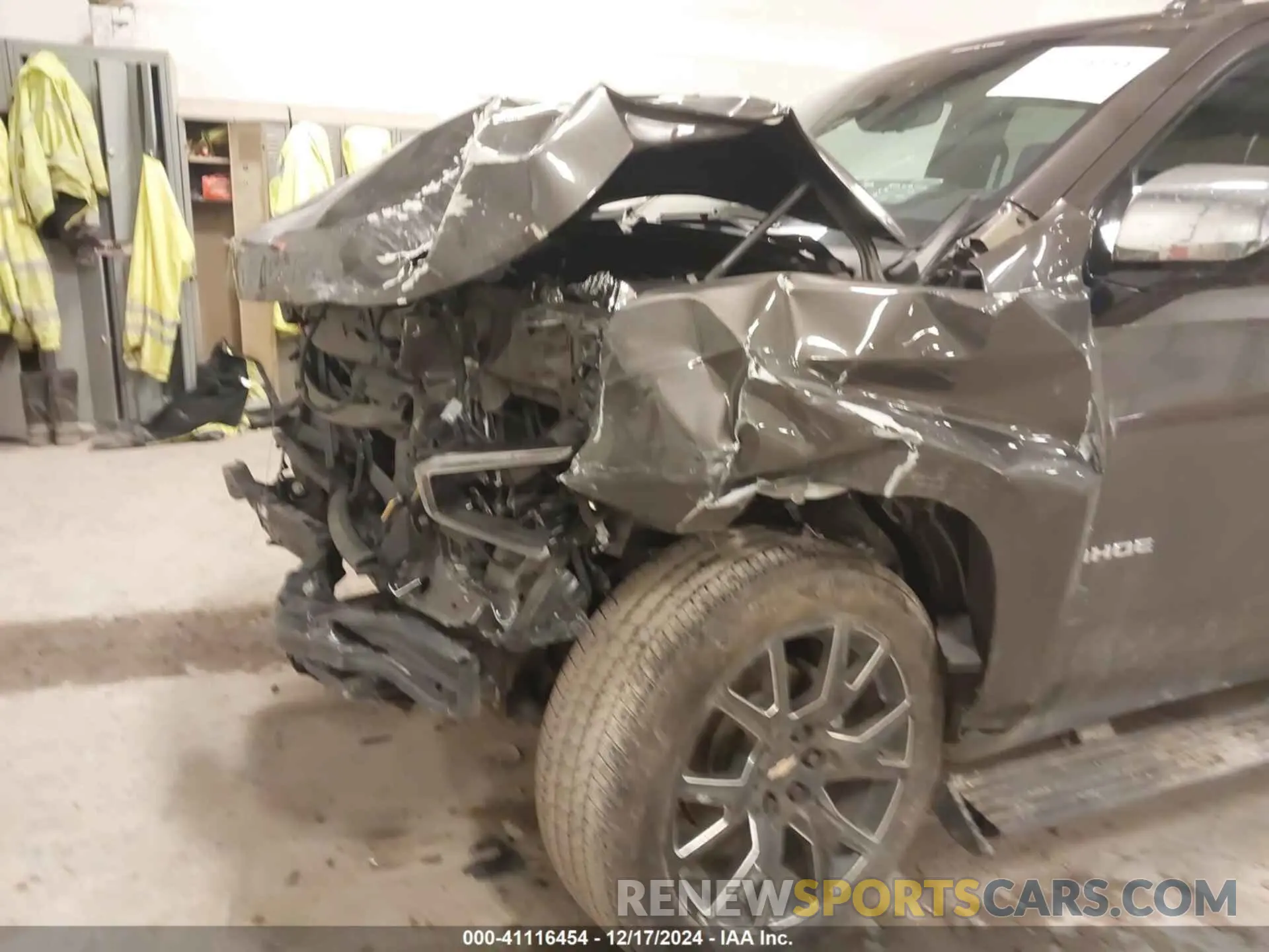 6 fotografías del automóvil dañado 1GNSKSKD7MR230481 CHEVROLET TAHOE 2021