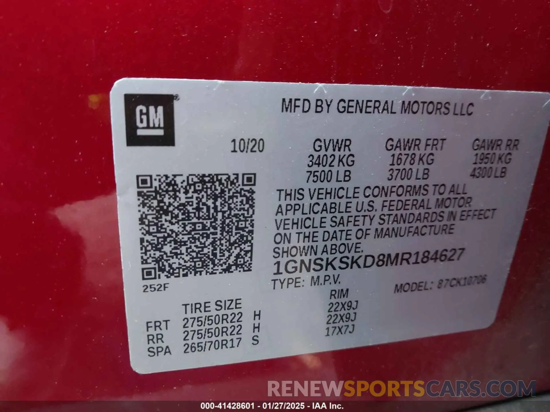 9 fotografías del automóvil dañado 1GNSKSKD8MR184627 CHEVROLET TAHOE 2021