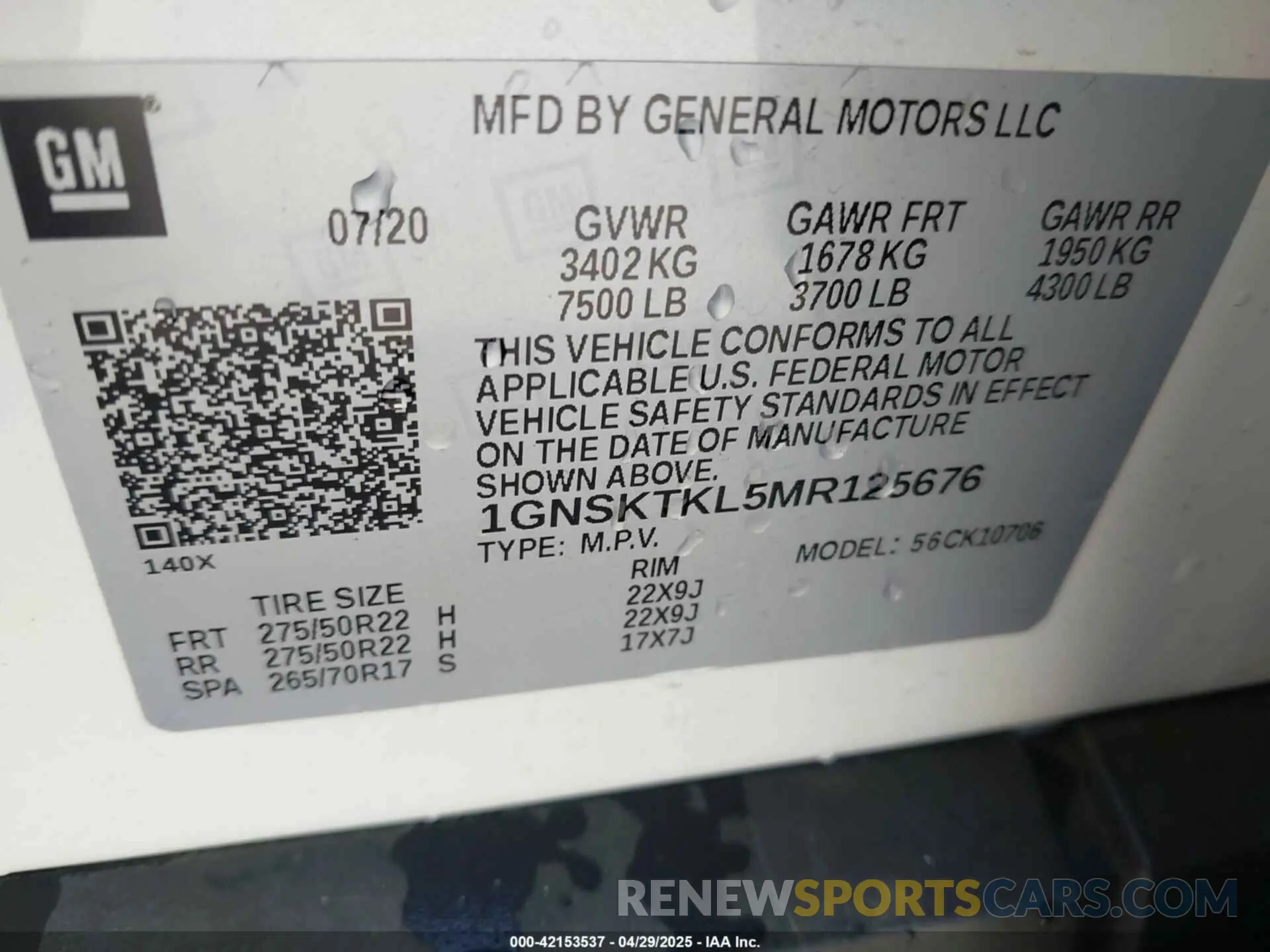 9 fotografías del automóvil dañado 1GNSKTKL5MR125676 CHEVROLET TAHOE 2021