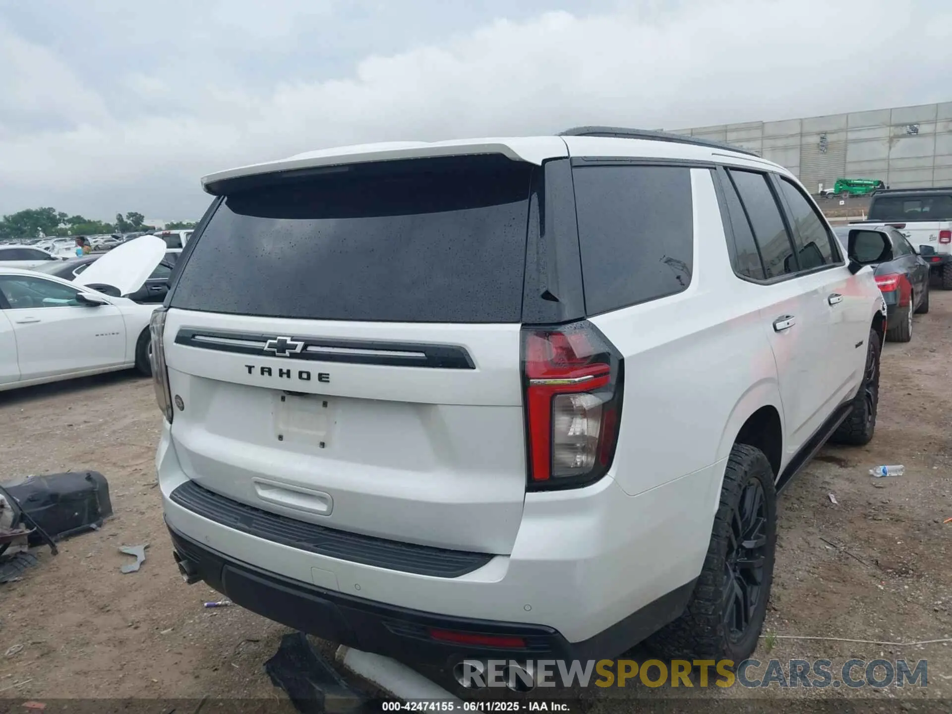 4 fotografías del automóvil dañado 1GNSKTKLXMR103513 CHEVROLET TAHOE 2021