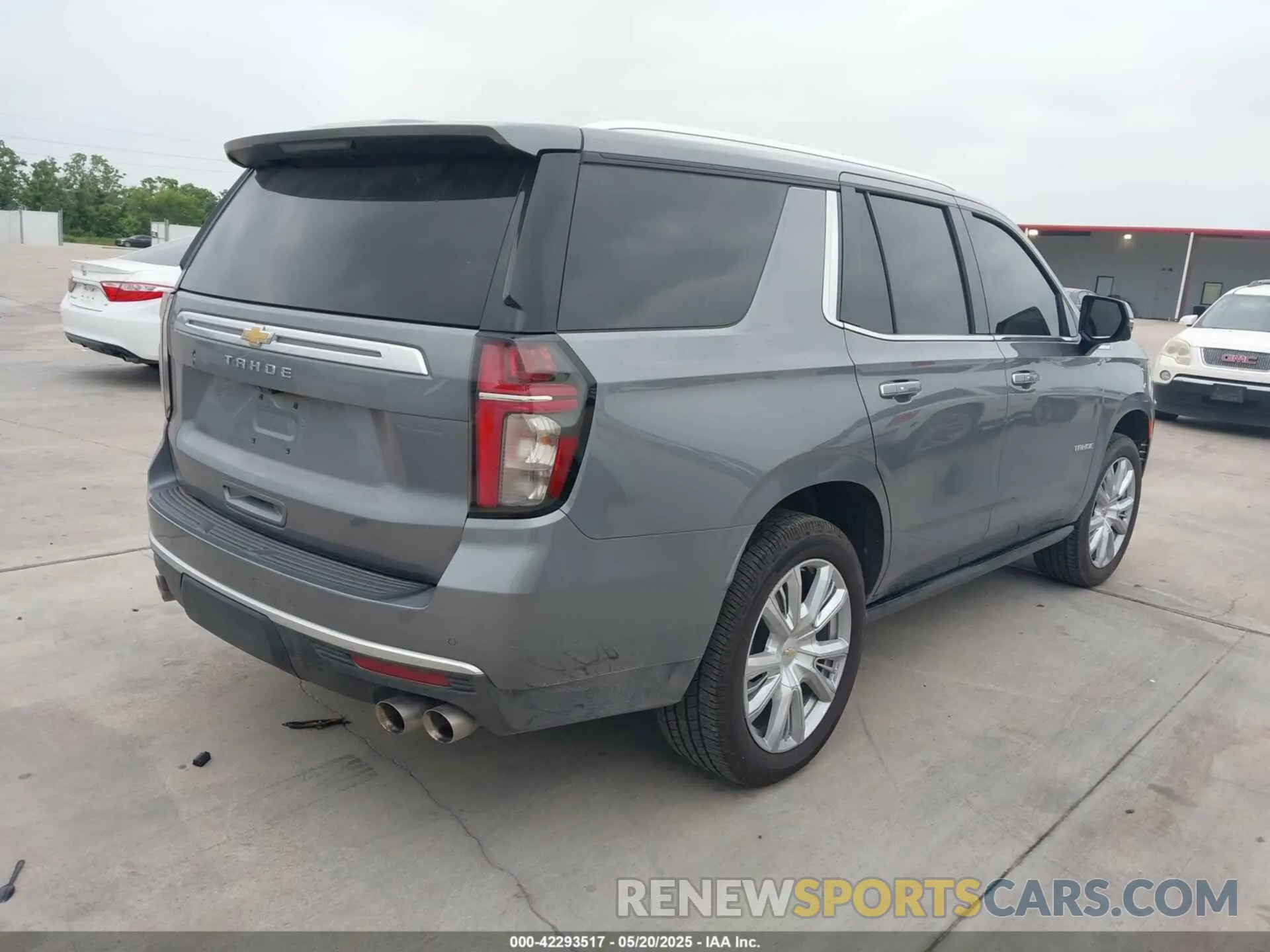 4 fotografías del automóvil dañado 1GNSKTKLXMR361126 CHEVROLET TAHOE 2021