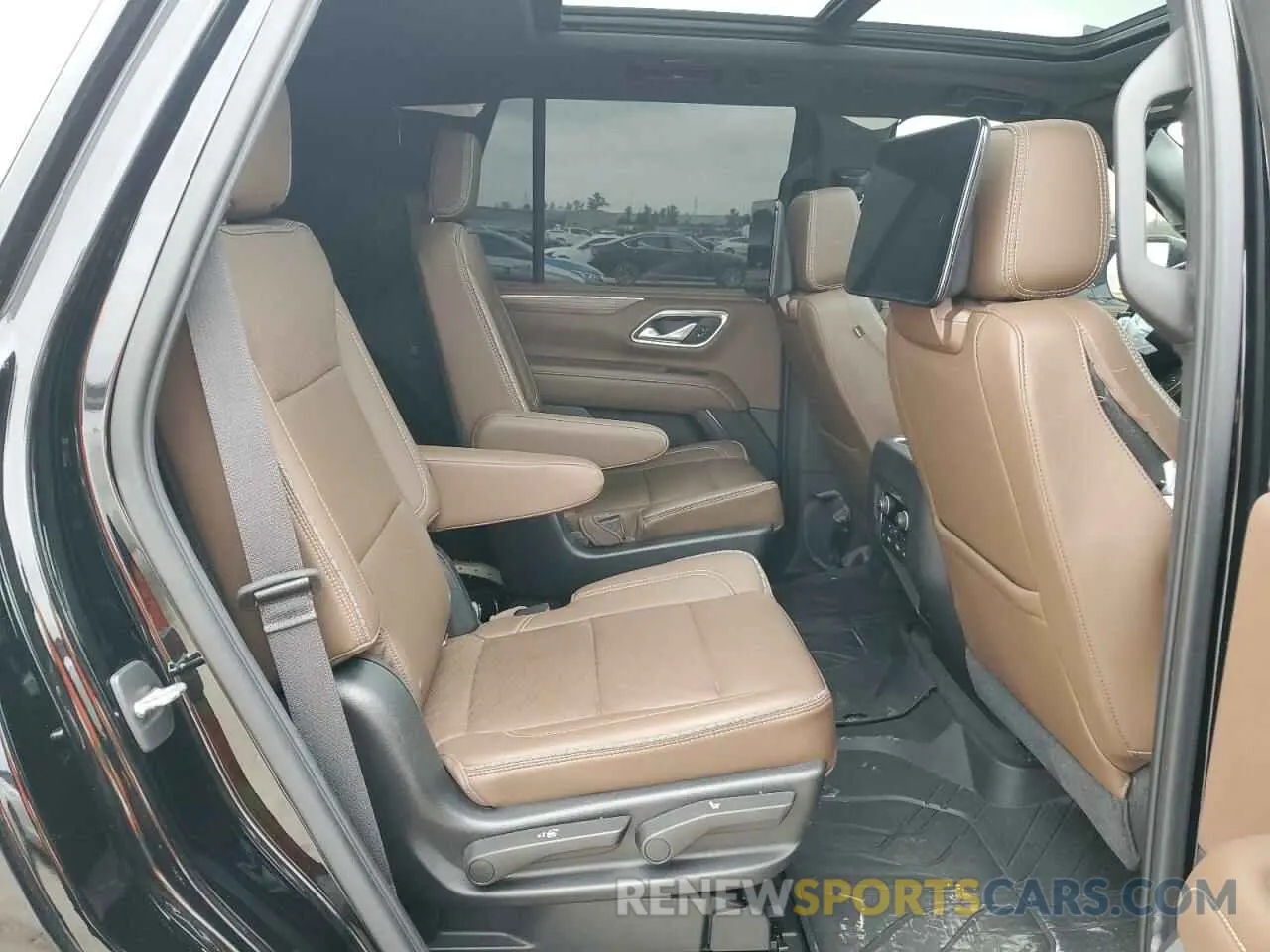 11 fotografías del automóvil dañado 1GNSKTKT8MR474301 CHEVROLET TAHOE 2021