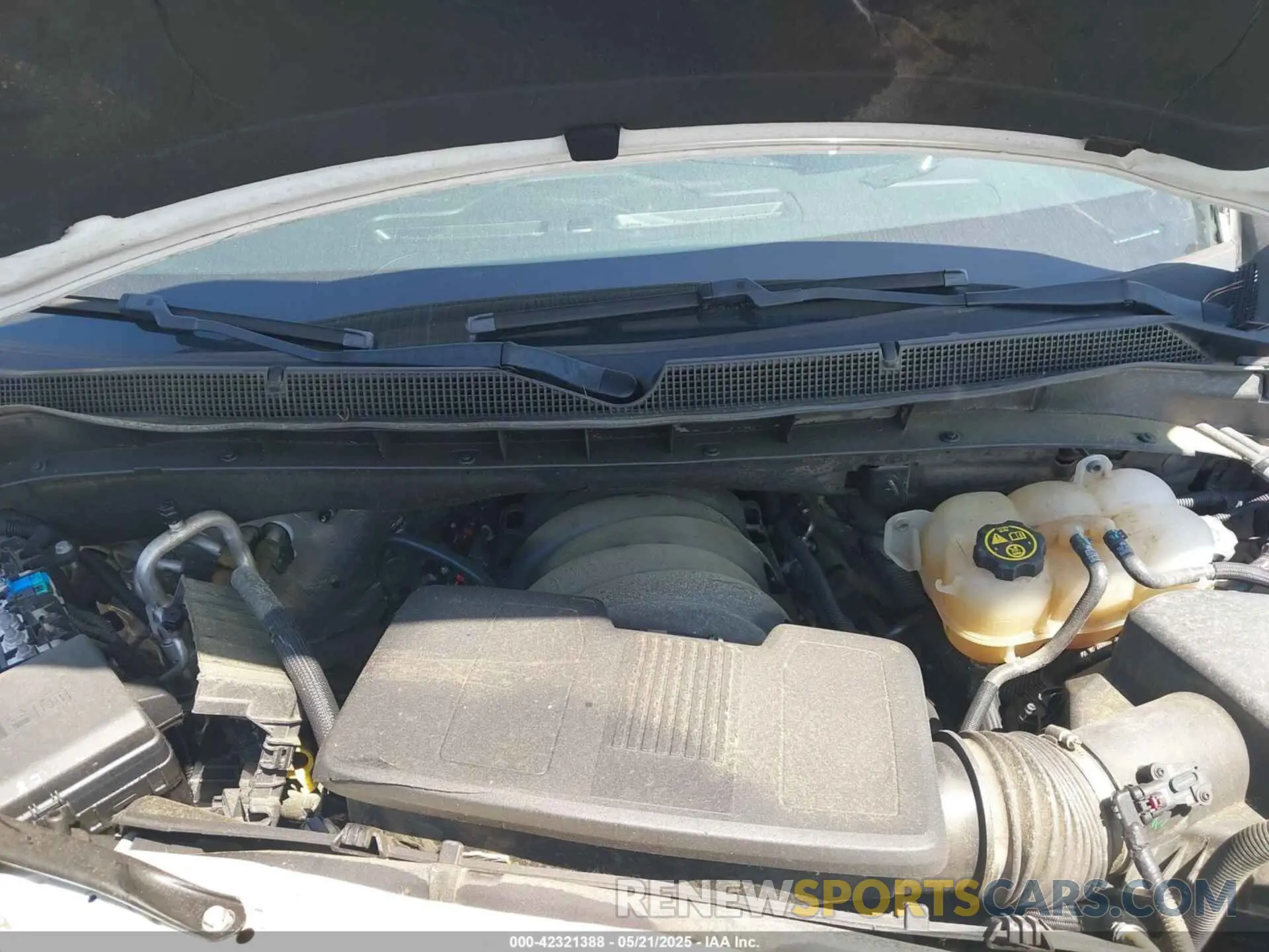 10 fotografías del automóvil dañado 1GNSCLED4NR222340 CHEVROLET TAHOE 2022