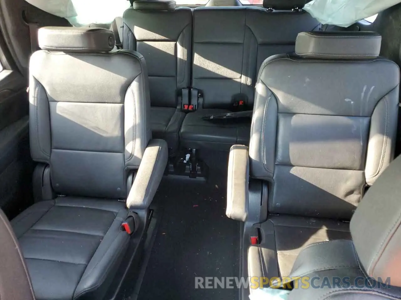 10 fotografías del automóvil dañado 1GNSCNKD4NR286670 CHEVROLET TAHOE 2022