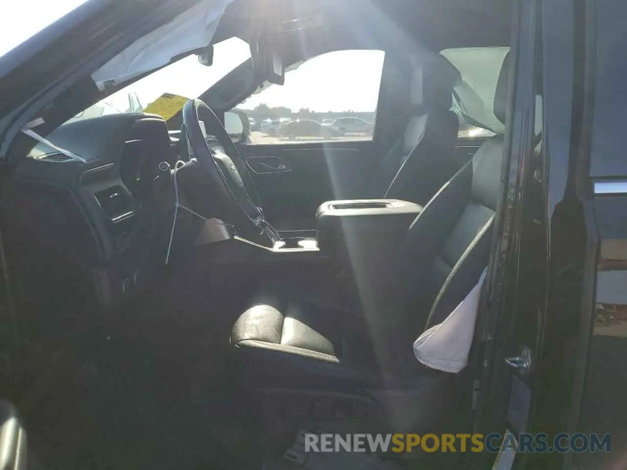 7 fotografías del automóvil dañado 1GNSCNKD4NR286670 CHEVROLET TAHOE 2022