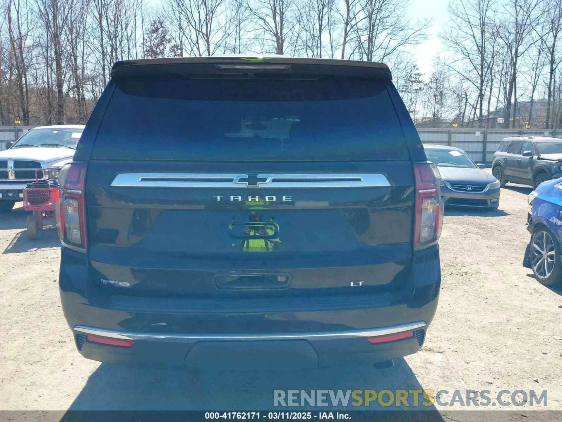 17 fotografías del automóvil dañado 1GNSCNKD7NR113287 CHEVROLET TAHOE 2022