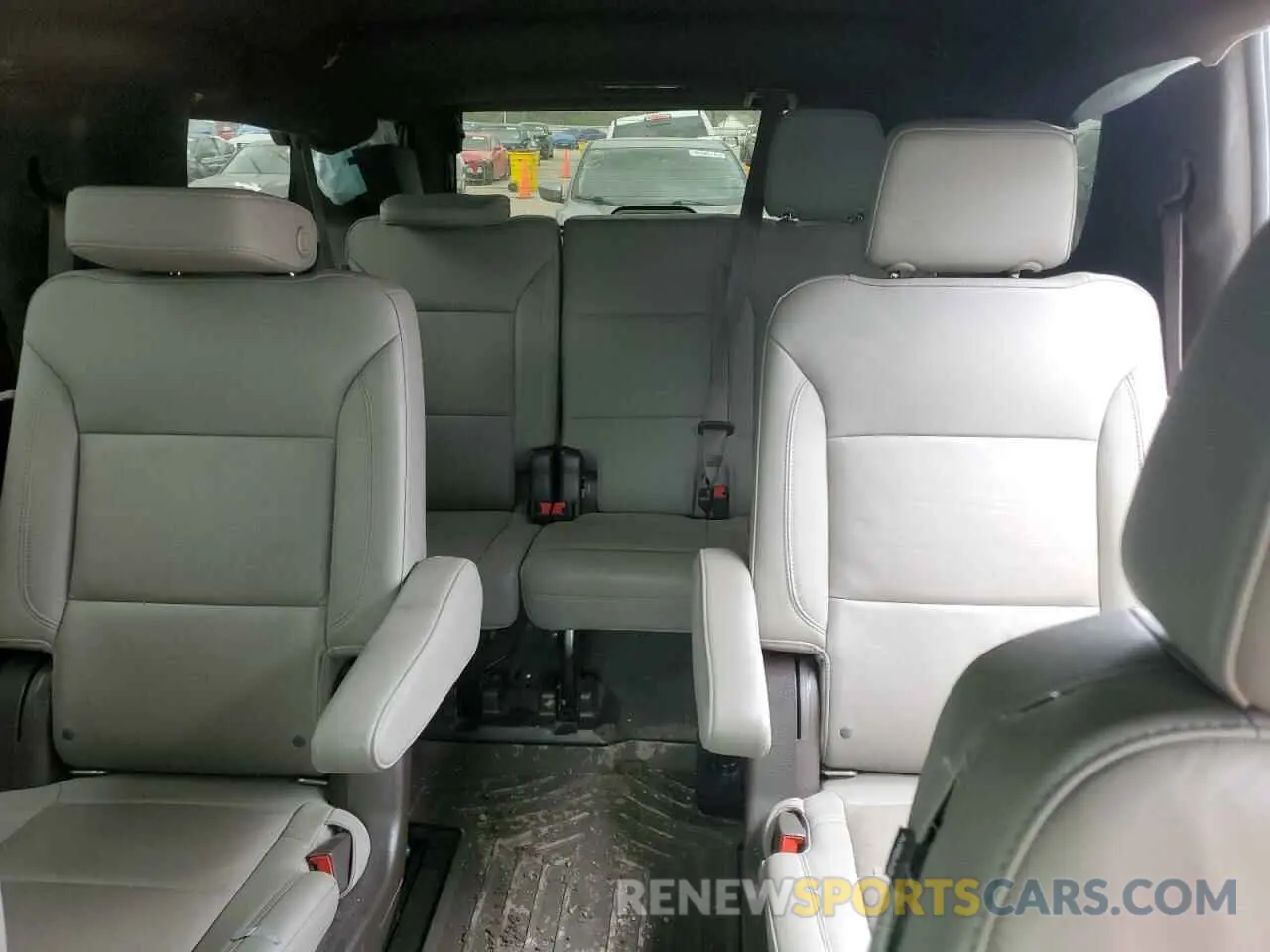 10 fotografías del automóvil dañado 1GNSCNKDXNR200696 CHEVROLET TAHOE 2022