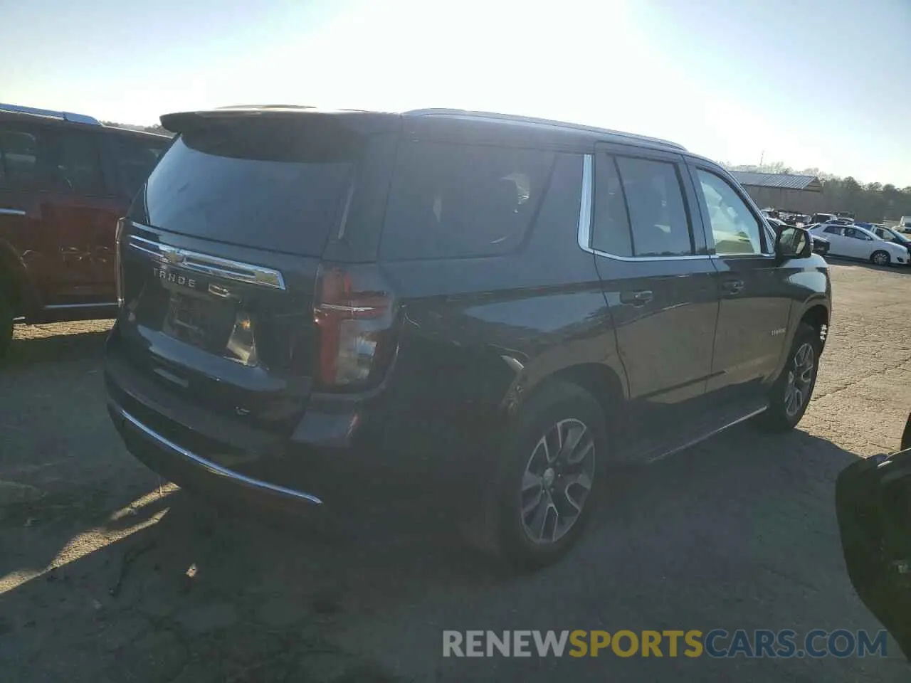 3 fotografías del automóvil dañado 1GNSKNKD2NR309561 CHEVROLET TAHOE 2022