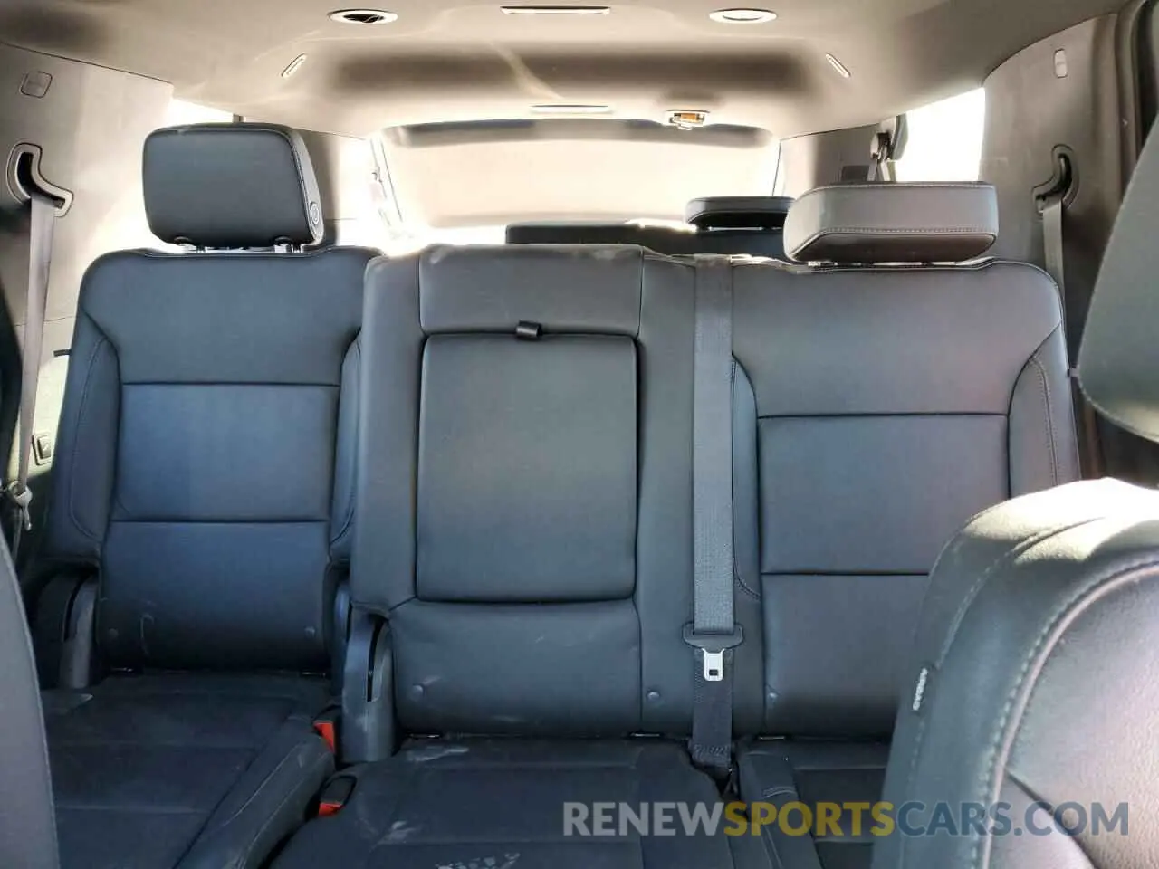 10 fotografías del automóvil dañado 1GNSKPKD0NR242244 CHEVROLET TAHOE 2022