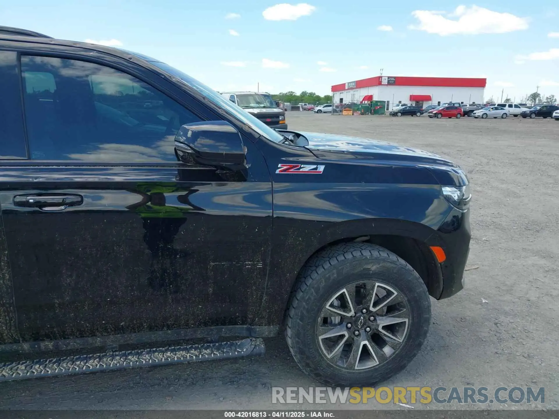 15 fotografías del automóvil dañado 1GNSKPKD2NR174478 CHEVROLET TAHOE 2022