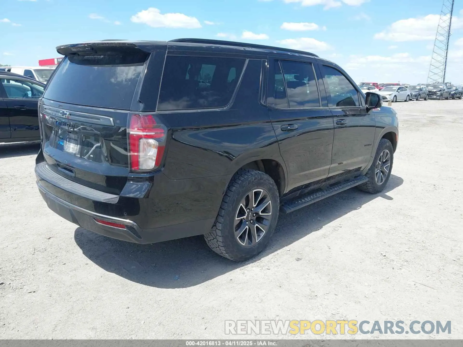 4 fotografías del automóvil dañado 1GNSKPKD2NR174478 CHEVROLET TAHOE 2022