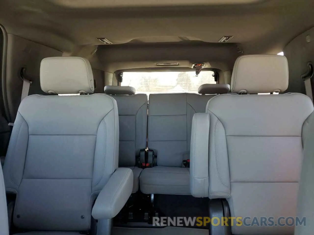 10 fotografías del automóvil dañado 1GNSKPKD4NR330133 CHEVROLET TAHOE 2022