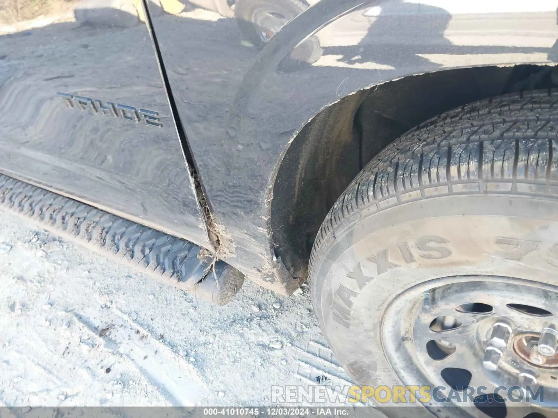17 fotografías del automóvil dañado 1GNSKPKL7NR333664 CHEVROLET TAHOE 2022