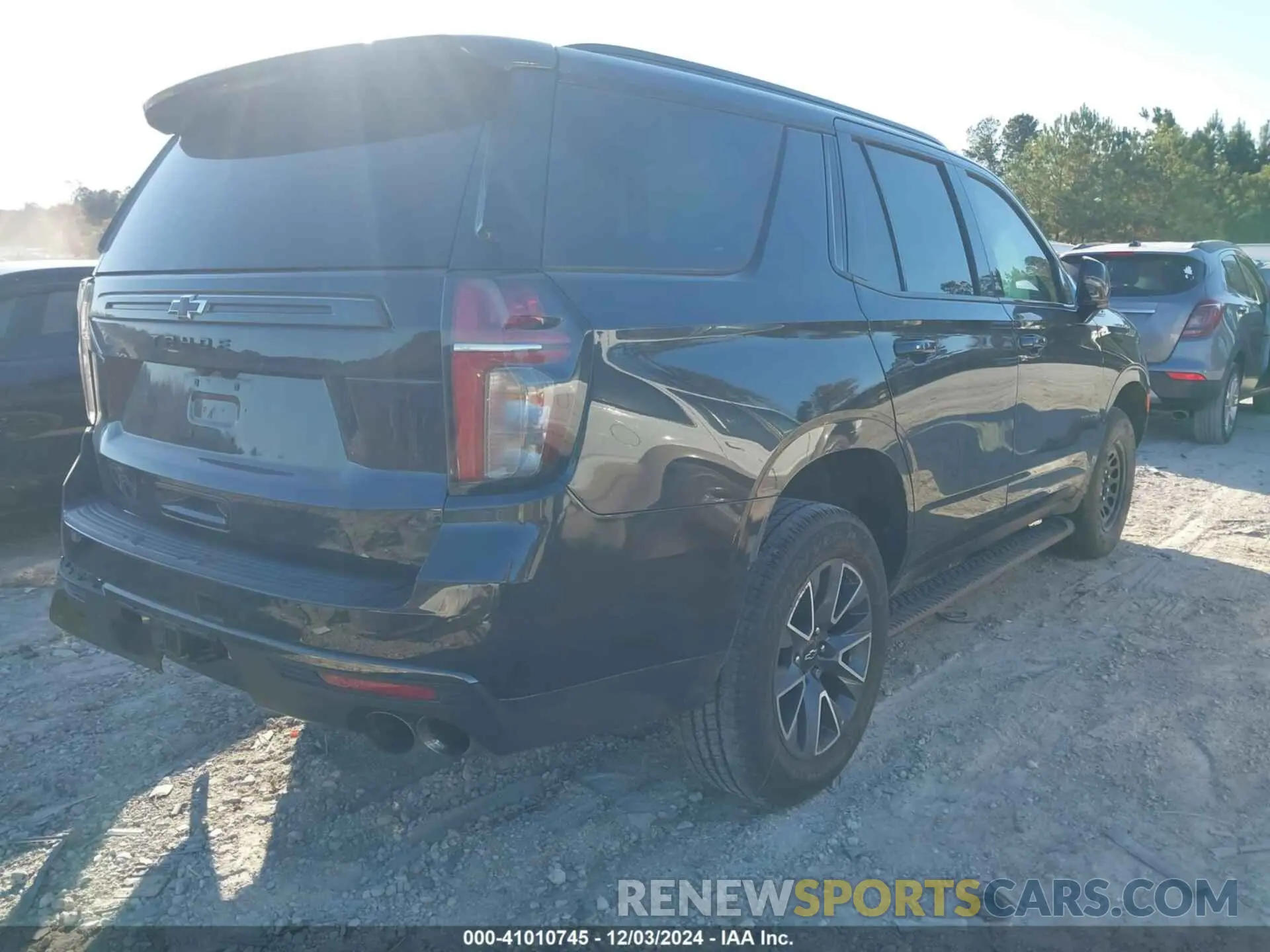 4 fotografías del automóvil dañado 1GNSKPKL7NR333664 CHEVROLET TAHOE 2022