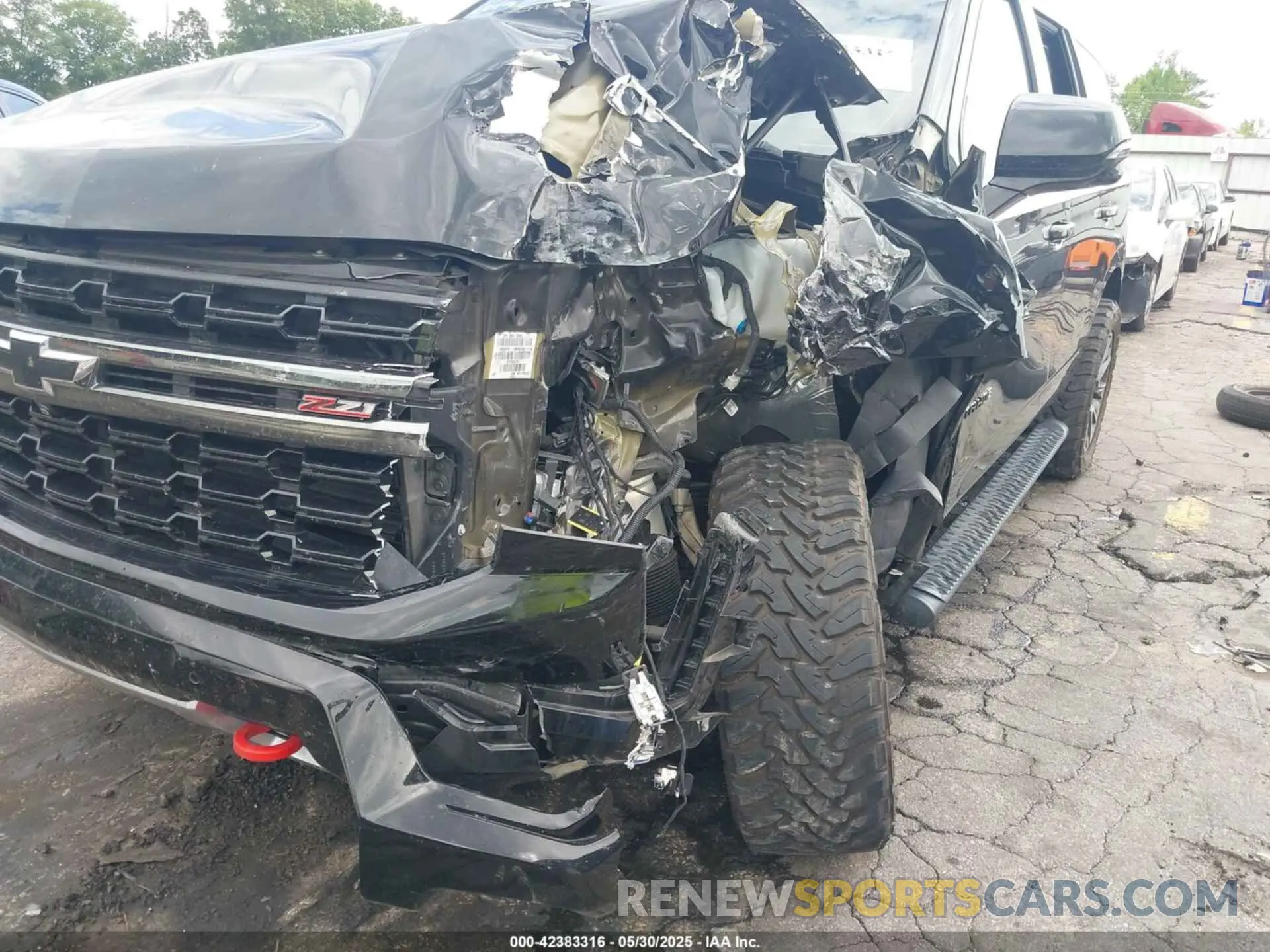 6 fotografías del automóvil dañado 1GNSKPKL8NR103860 CHEVROLET TAHOE 2022