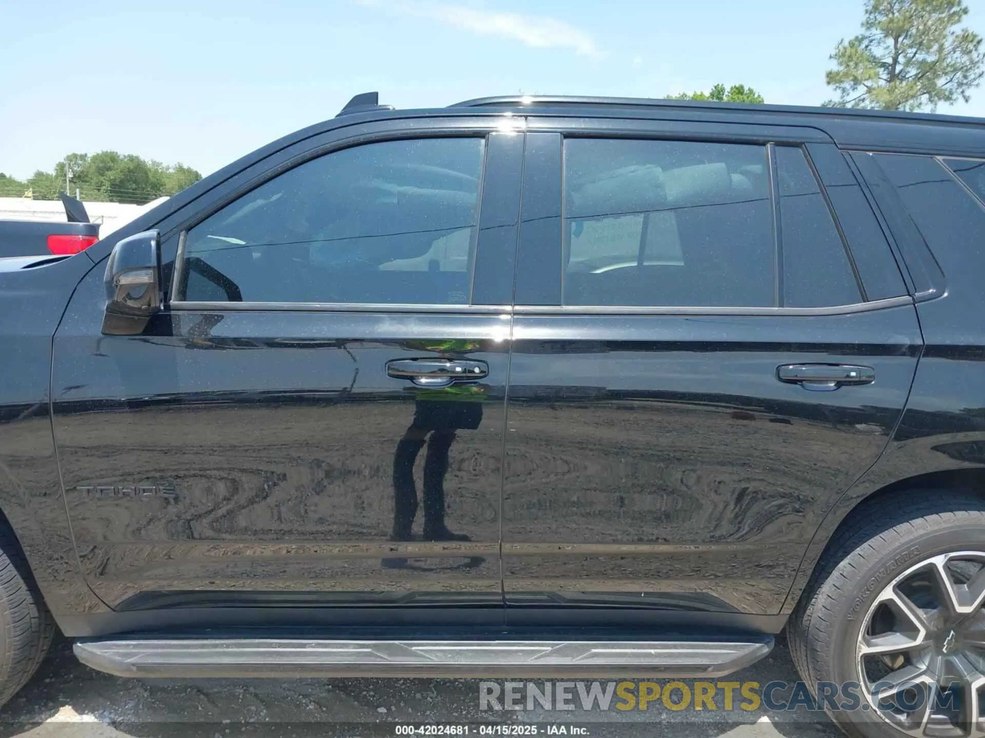 15 fotografías del automóvil dañado 1GNSKRKD4NR193528 CHEVROLET TAHOE 2022