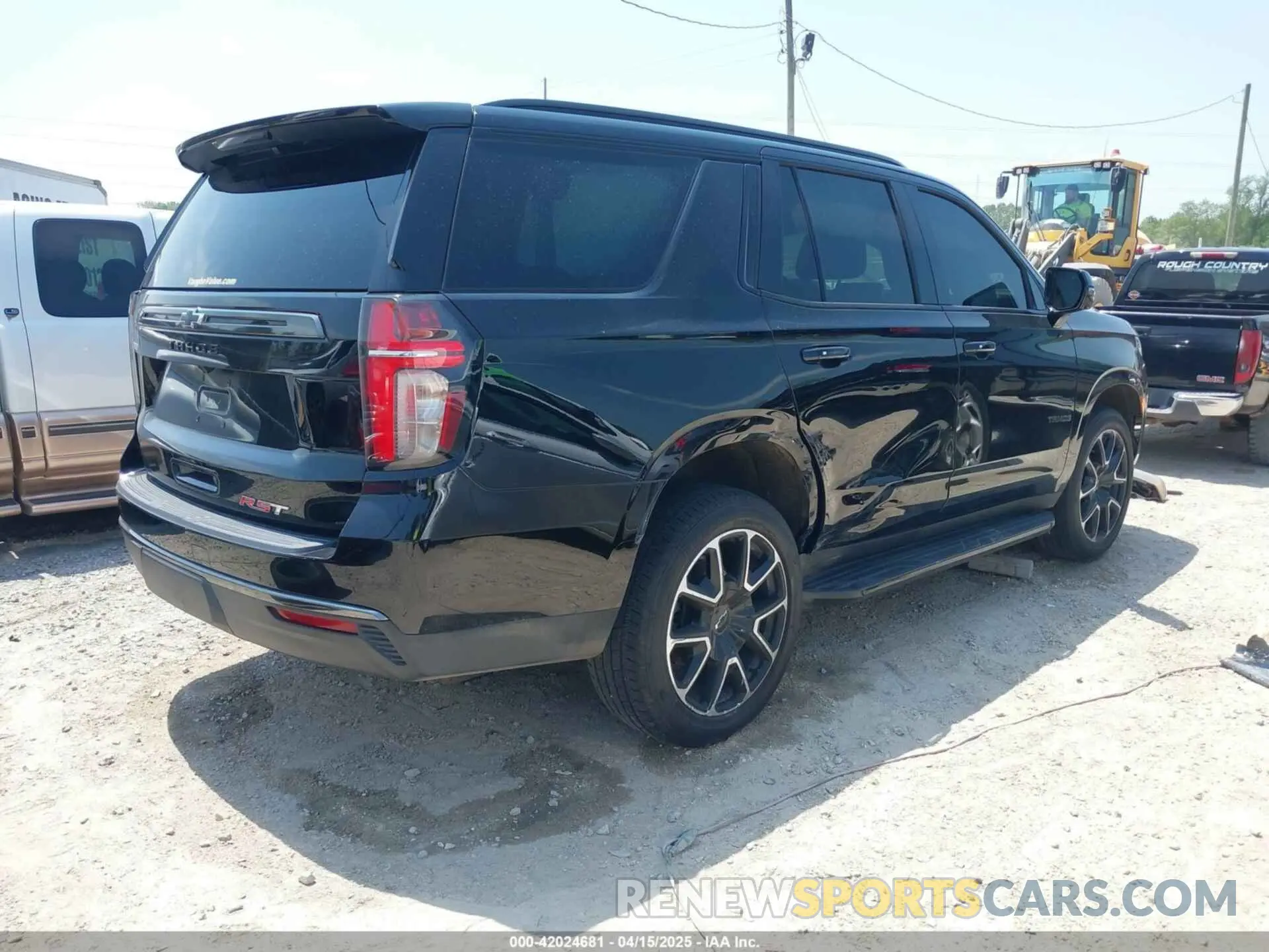 4 fotografías del automóvil dañado 1GNSKRKD4NR193528 CHEVROLET TAHOE 2022