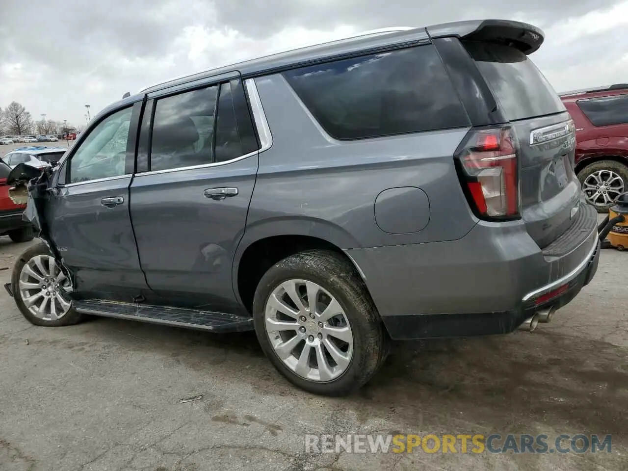 2 fotografías del automóvil dañado 1GNSKSKD4NR147415 CHEVROLET TAHOE 2022