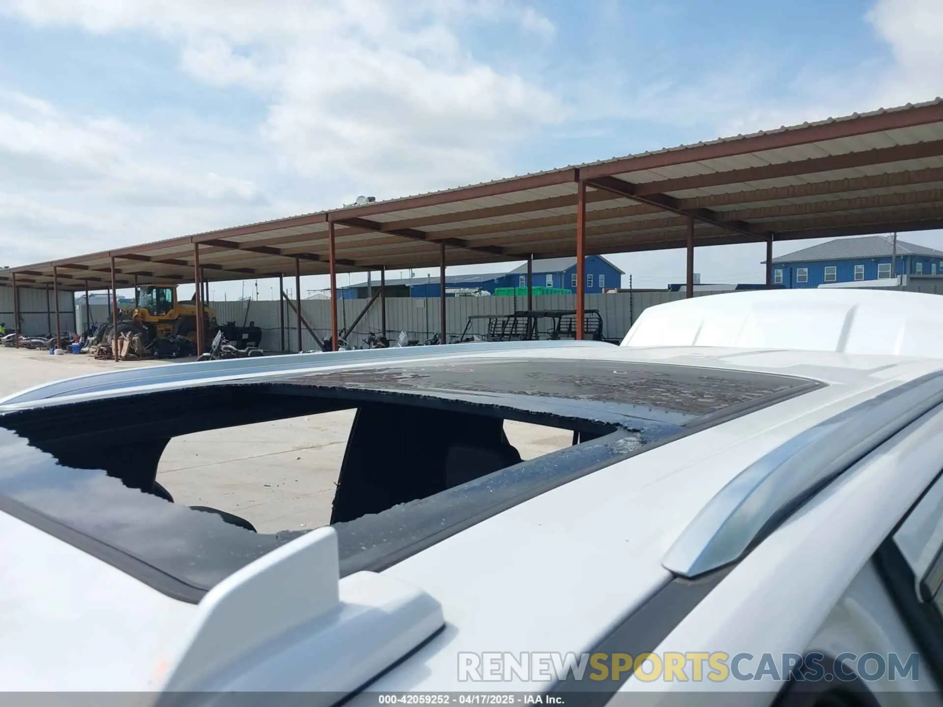 18 fotografías del automóvil dañado 1GNSKTKL5NR349094 CHEVROLET TAHOE 2022