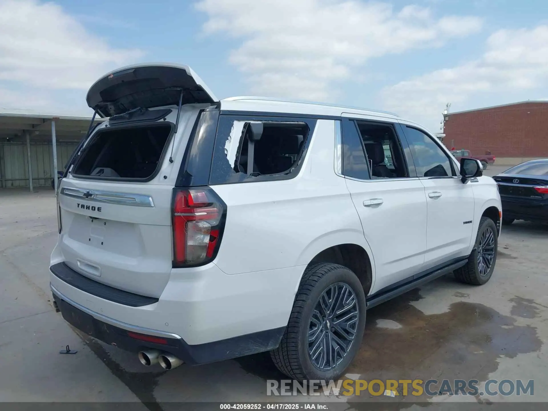 6 fotografías del automóvil dañado 1GNSKTKL5NR349094 CHEVROLET TAHOE 2022