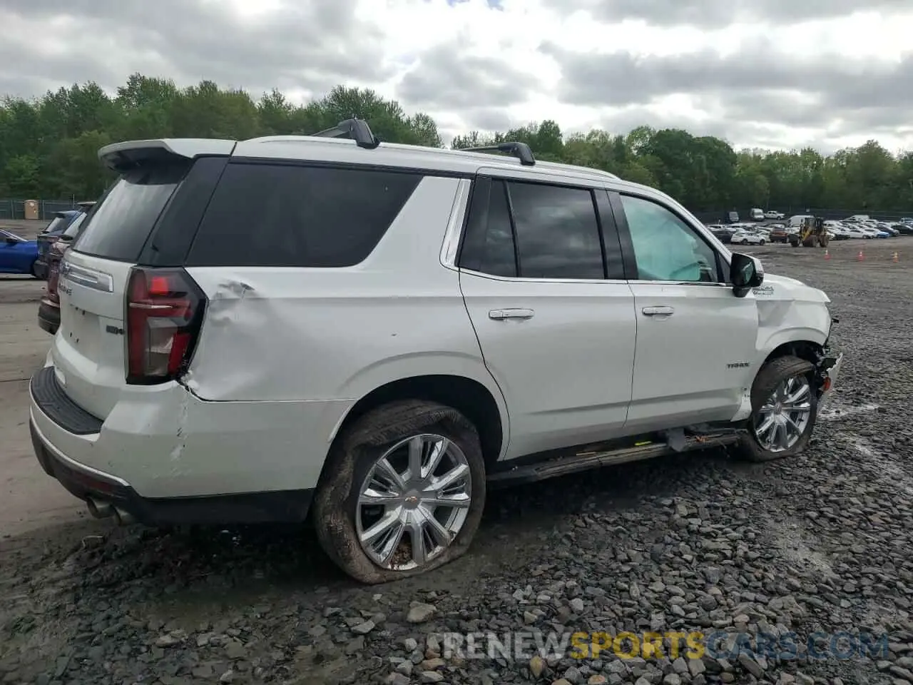 3 fotografías del automóvil dañado 1GNSKTKL6NR325824 CHEVROLET TAHOE 2022