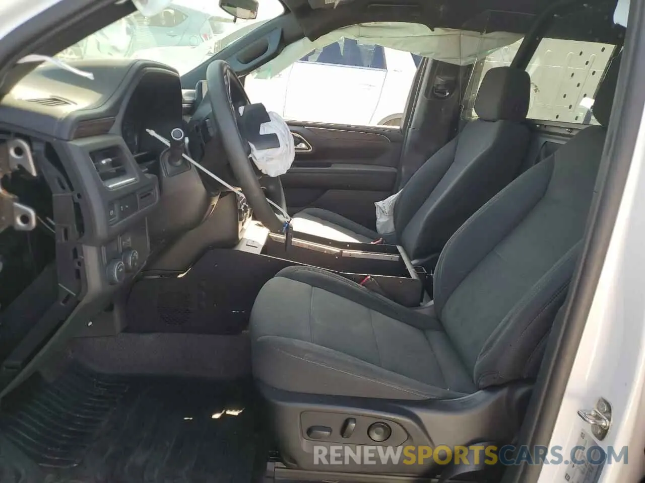 7 fotografías del automóvil dañado 1GBSCLED2PR328687 CHEVROLET TAHOE 2023