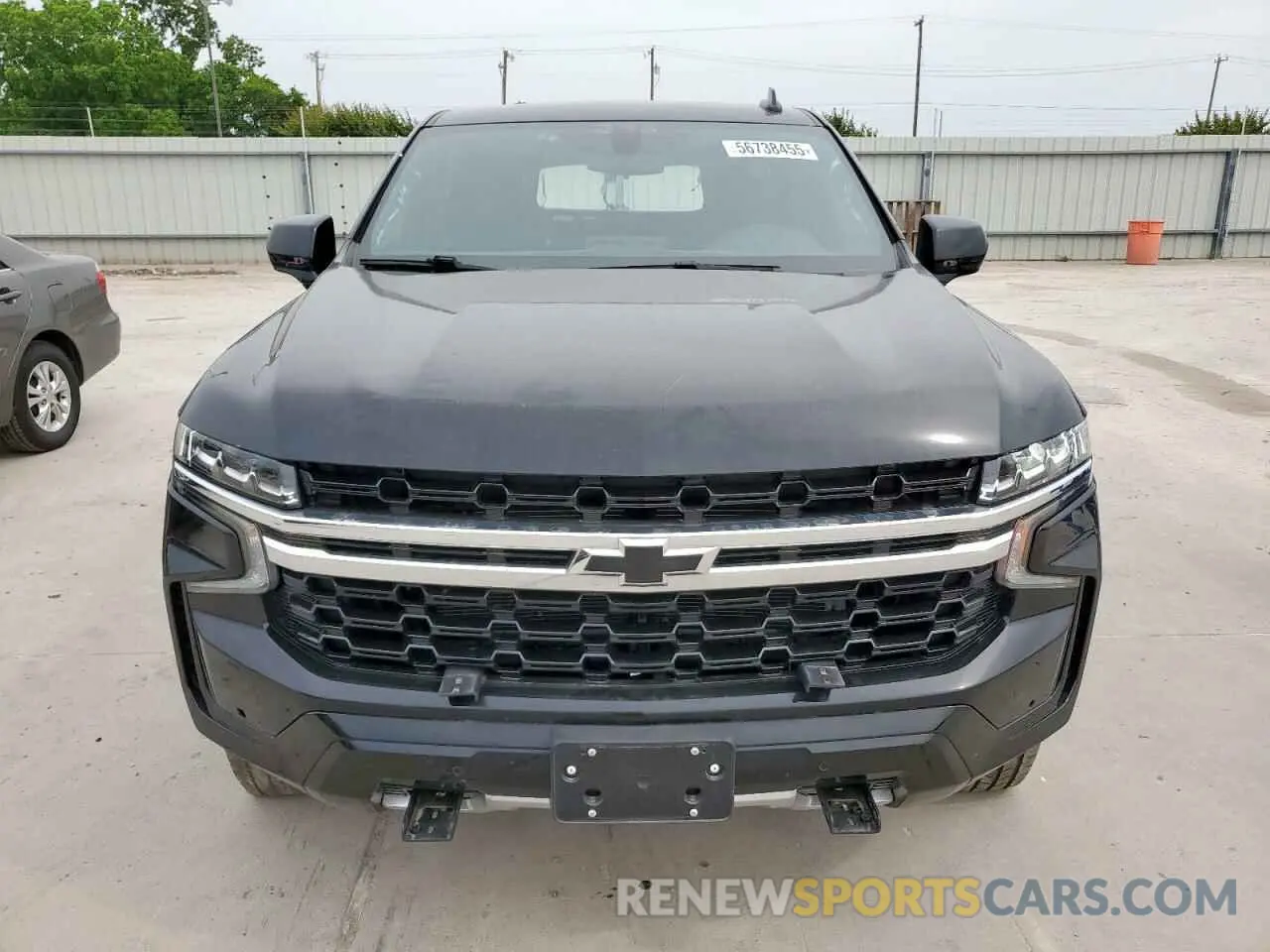 5 fotografías del automóvil dañado 1GNSCLED7PR428027 CHEVROLET TAHOE 2023