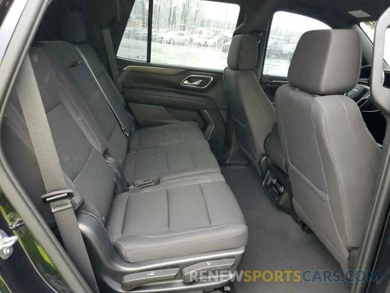 12 fotografías del automóvil dañado 1GNSCMED0PR286044 CHEVROLET TAHOE 2023