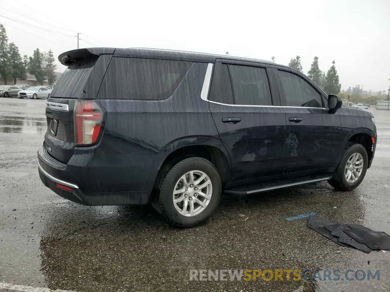 3 fotografías del automóvil dañado 1GNSCMED0PR286044 CHEVROLET TAHOE 2023